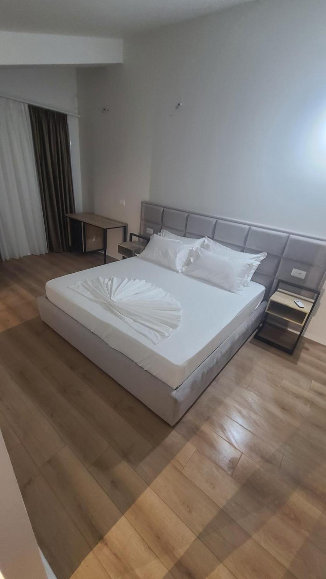 Hotel Noel วญอเรอ ภายนอก รูปภาพ